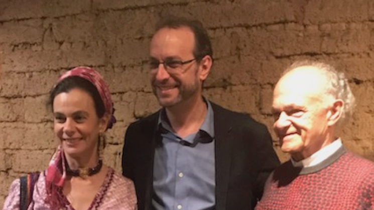 Image of María Isabel Grañén Porrúa, JCB Director Neil Safier, and Alfredo Harp Helú in Oaxaca.