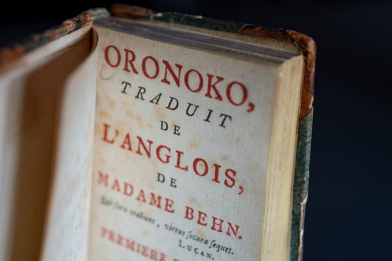 Detail of title page shows red and black printed text reading "Oronoko, traduit de l'anglois, de Madame Behn."