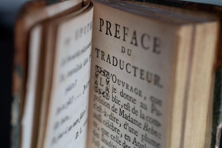 Detail of printed text shows text in French reading "Preface du Traducteur" at the top of the page.
