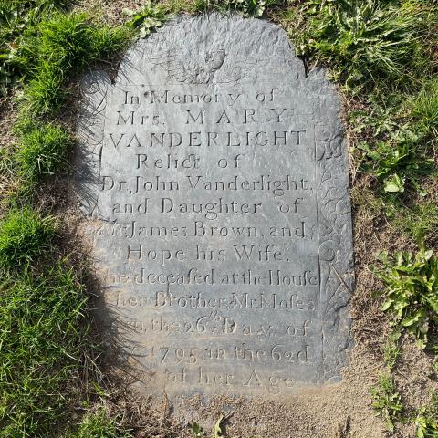 Image of Mary Vanderligt's grave.